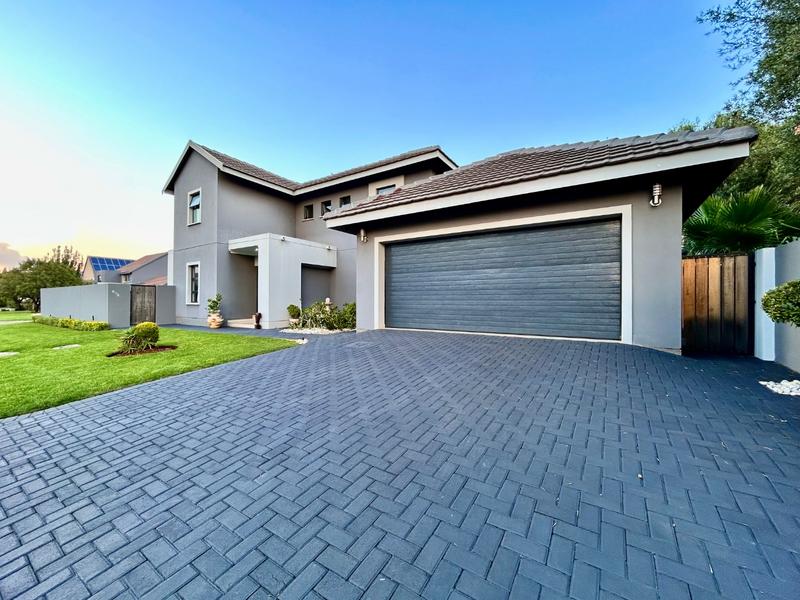 4 Bedroom Property for Sale in Melodie North West